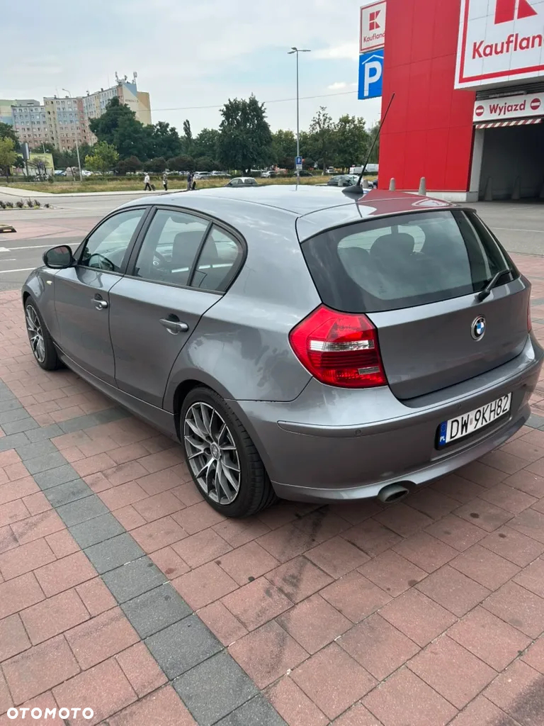 BMW Seria 1 120d - 9