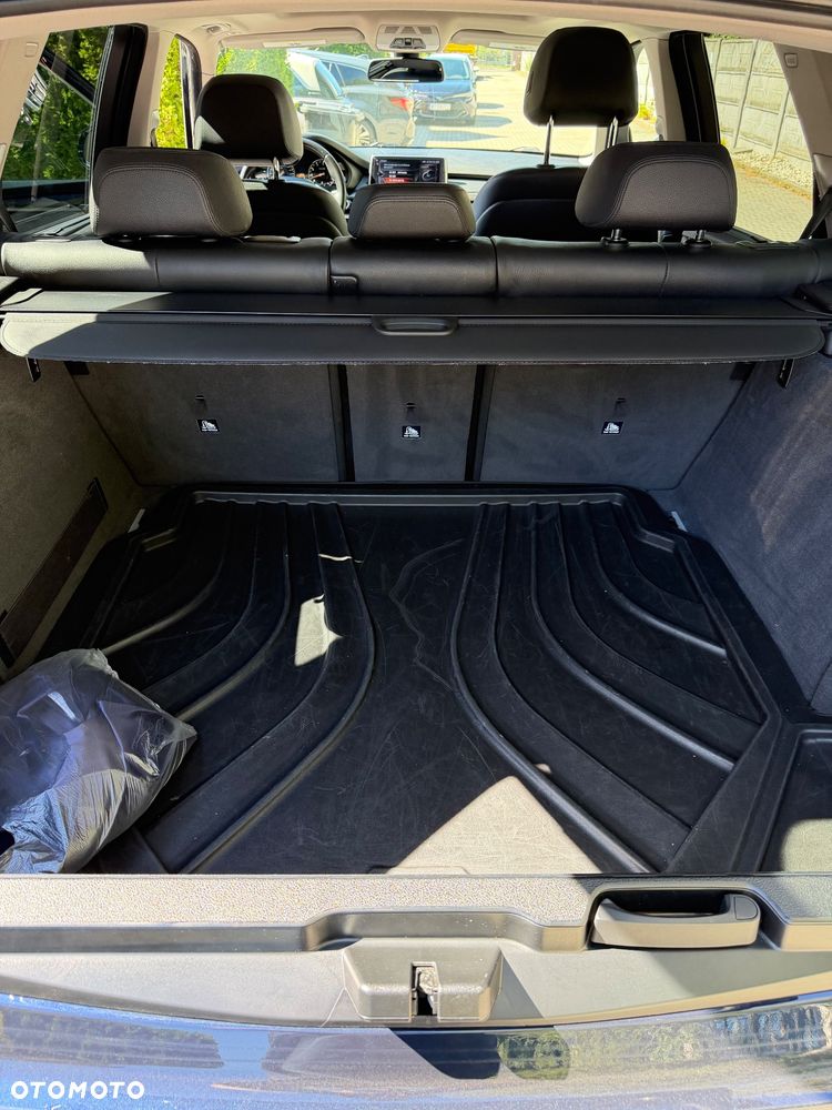 BMW X5 xDrive35i - 11