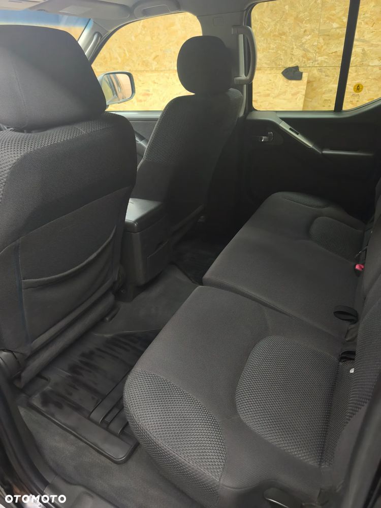 Nissan Navara - 24