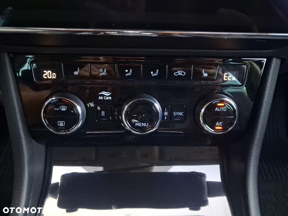 Skoda Superb 1.4 TSI Plug-In Hybrid L&K DSG - 28