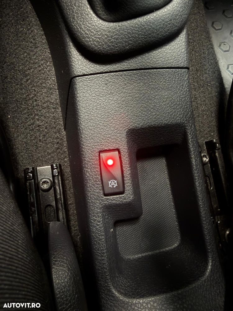 Dacia Logan 1.5 Blue dCi Laureate - 15