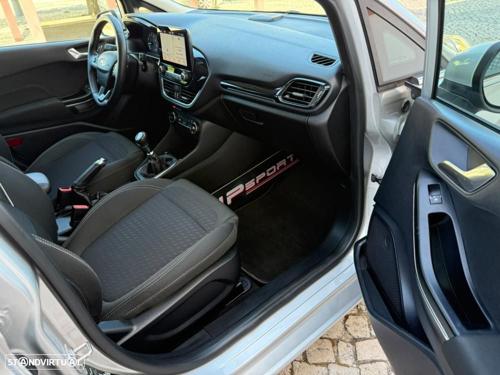 Ford Fiesta 1.0 EcoBoost Titanium - 19