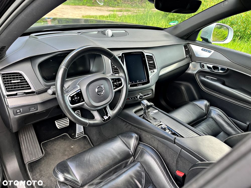 Volvo XC 90 D5 AWD Geartronic RDesign - 9