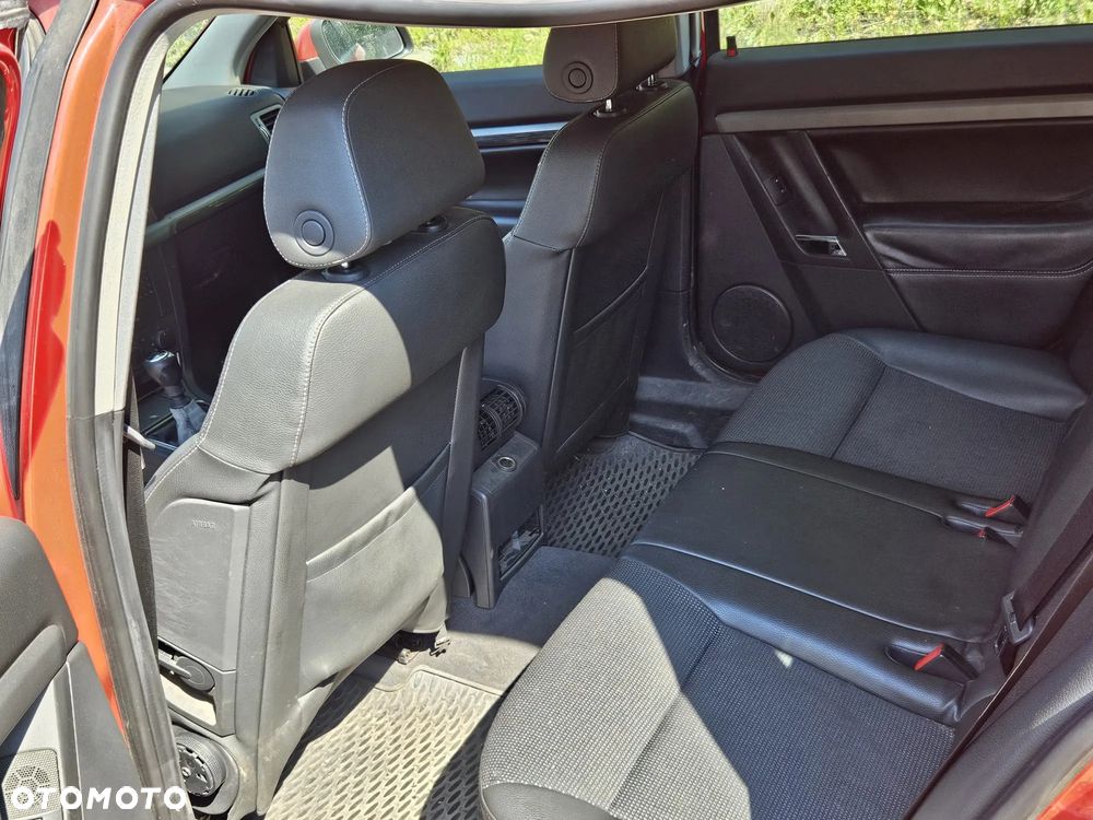 Opel Vectra 1.9 CDTI Business - 11