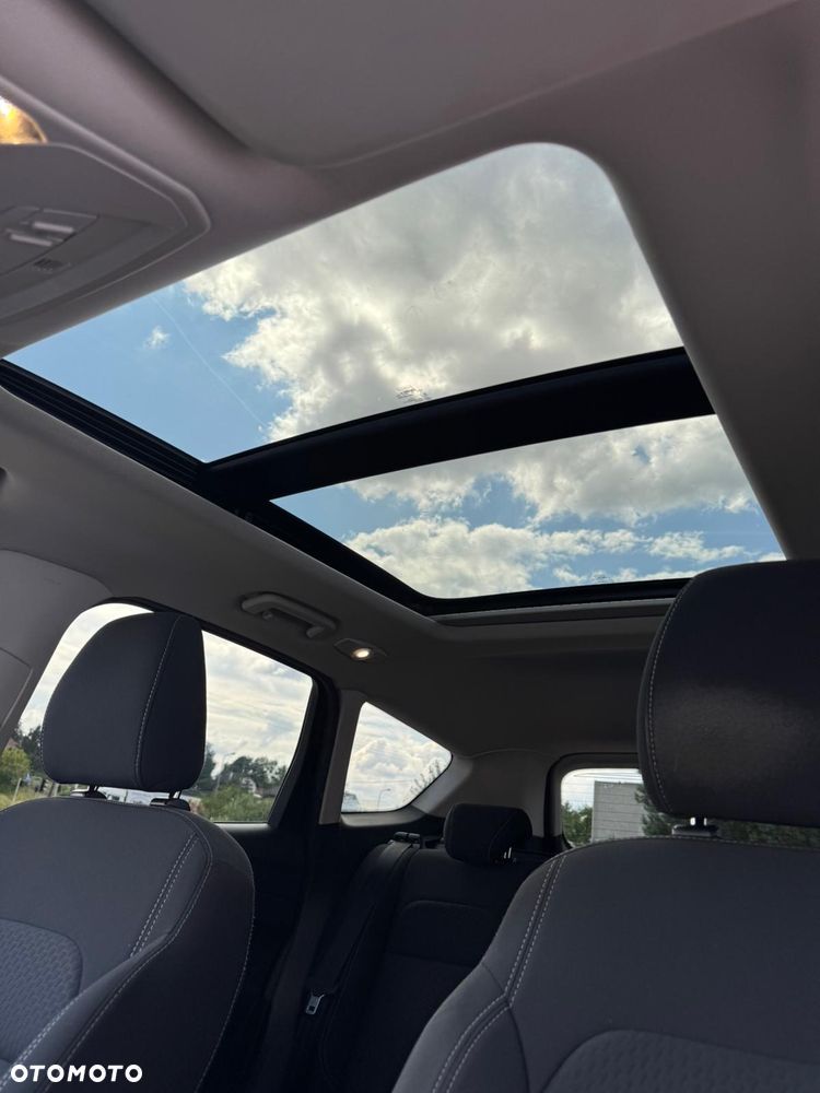 Ford Kuga 1.5 EcoBoost 2x4 Cool & Connect - 11