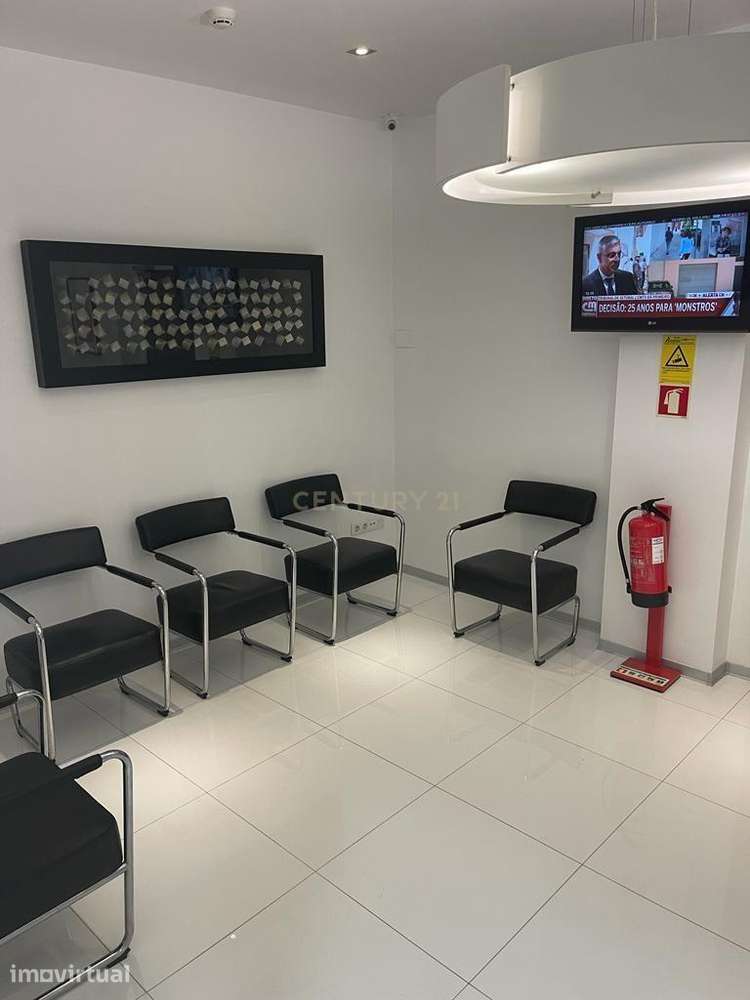 Clinica Dentária totalmente equipada para Trespasse - Grande imagem: 2/13