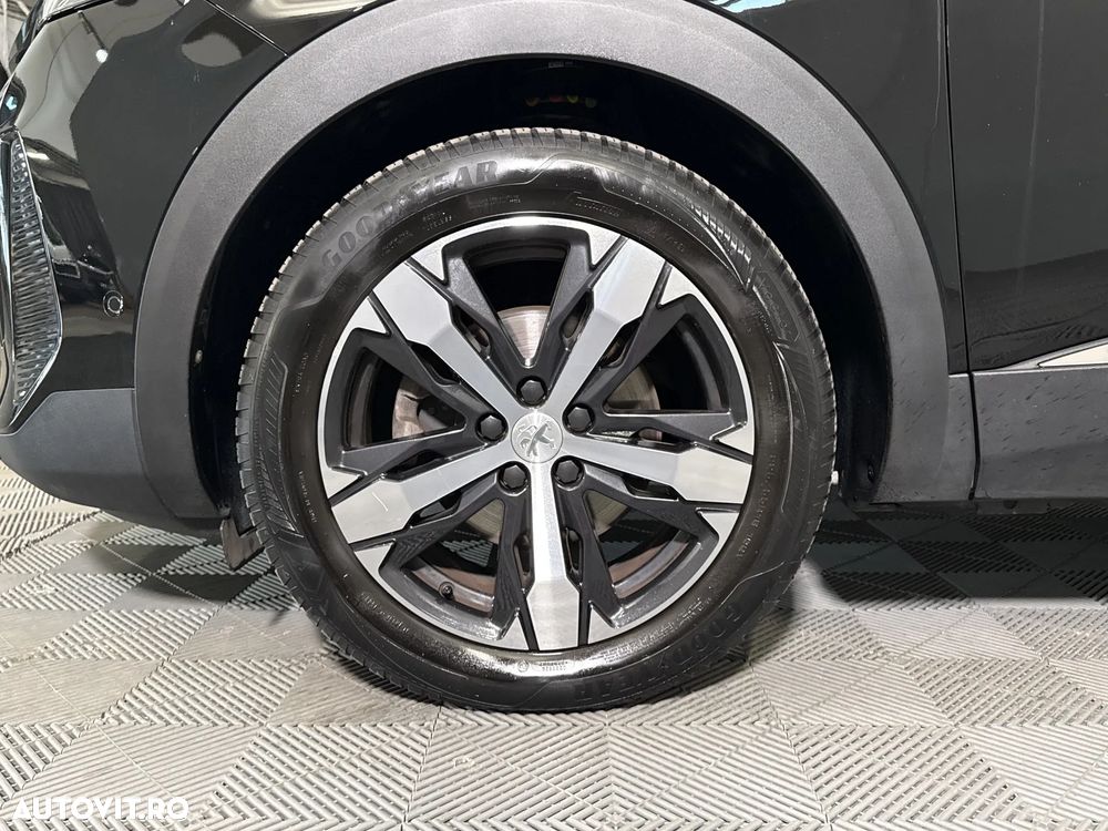 Peugeot 3008 - 14