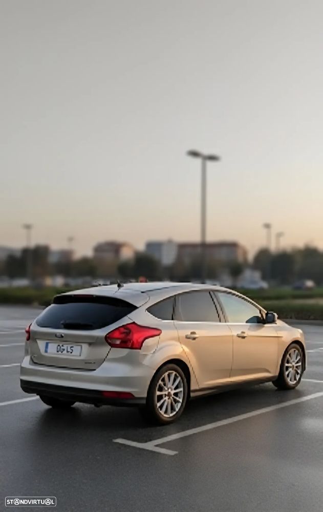 Ford Focus 1.5 TDCi Titanium DPS - 2