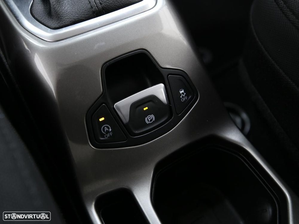 Jeep Renegade - 16