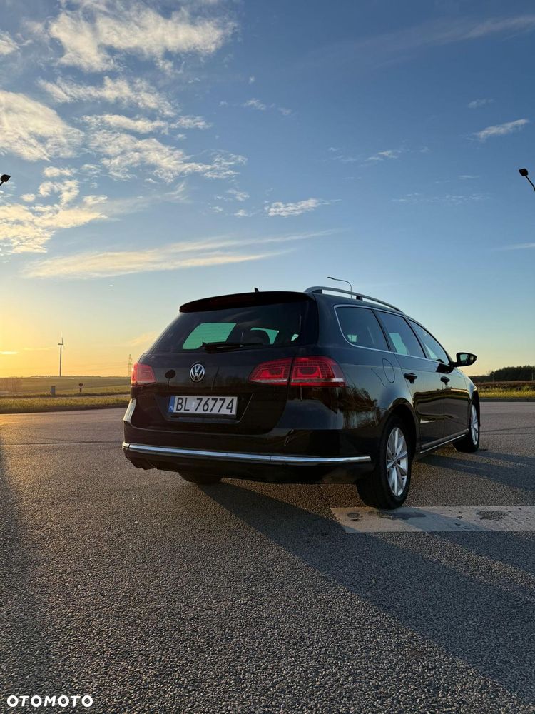 Volkswagen Passat 2.0 TDI Highline DSG - 2