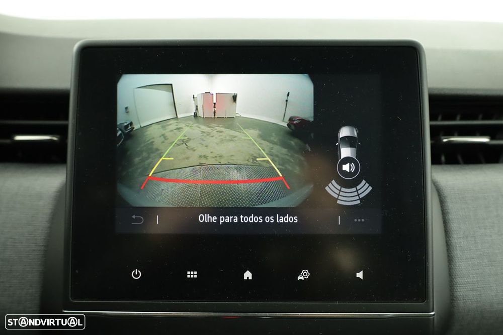 Renault Clio 1.0 TCe Evolution Bi-Fuel - 11