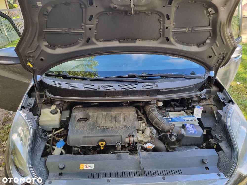 Hyundai ix20 - 12
