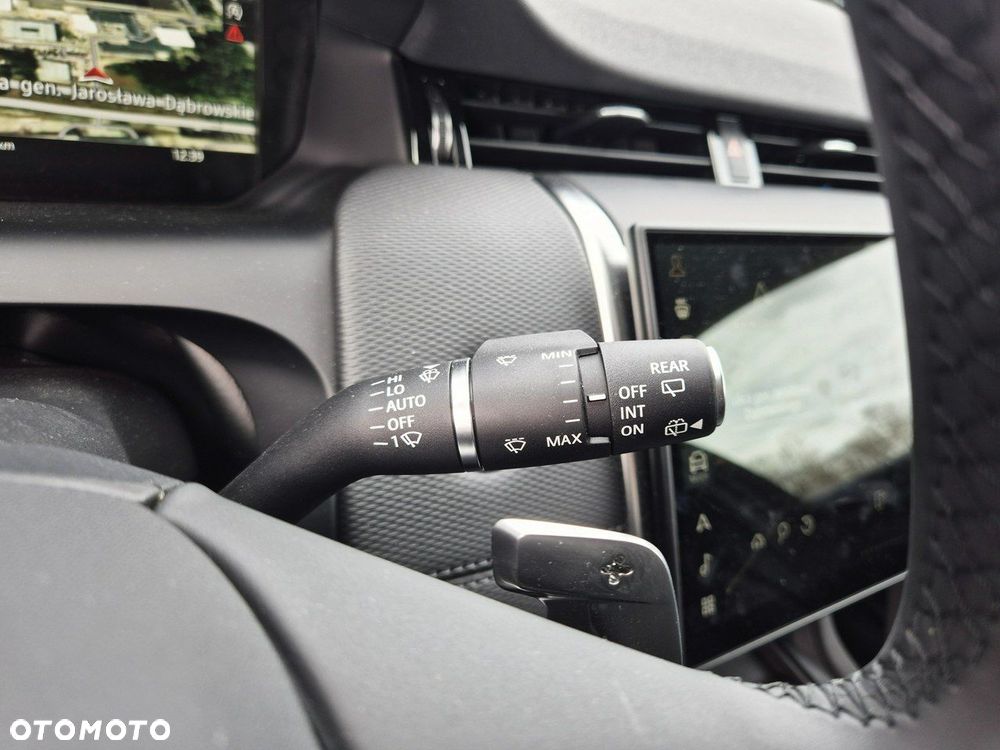 Land Rover Discovery Sport - 36