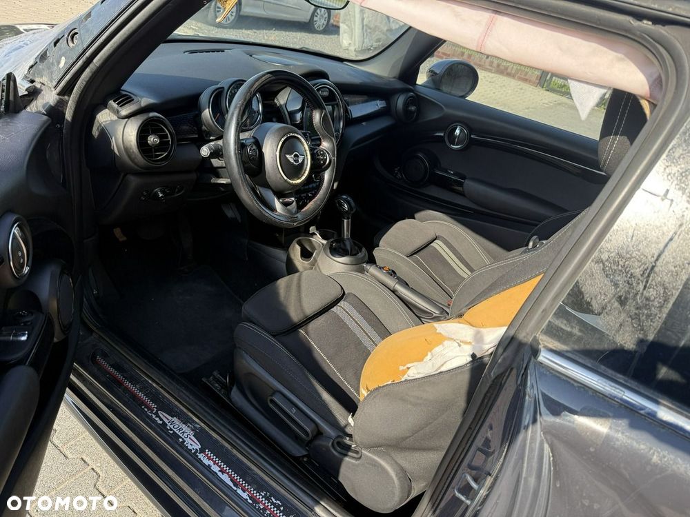 MINI Cooper S - 10