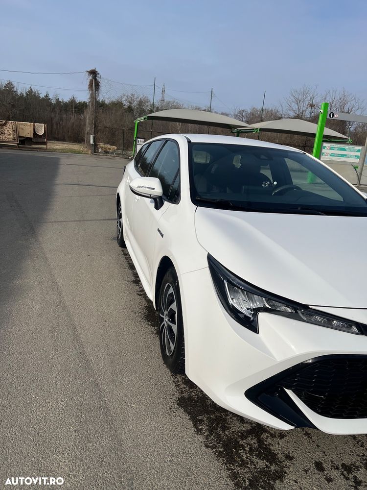 Toyota Corolla 1.8 HSD Active - 3