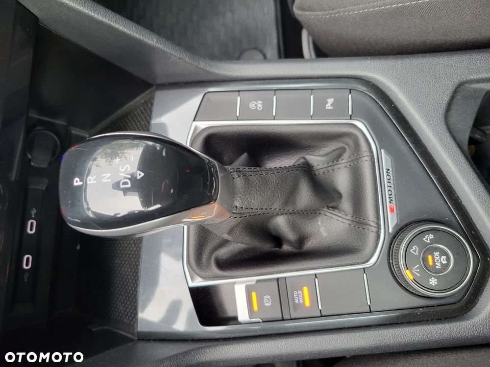 Volkswagen Tiguan 2.0 TDI SCR 4Mot Life DSG - 8