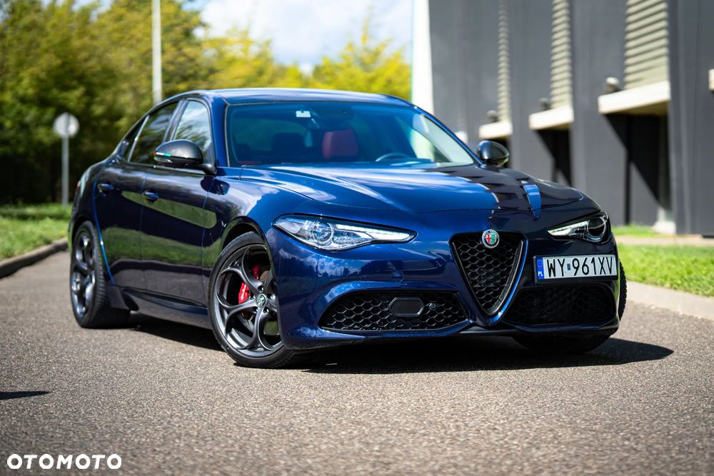 Alfa Romeo Giulia 2.0 Turbo 16V AT8 Veloce Ti - 2