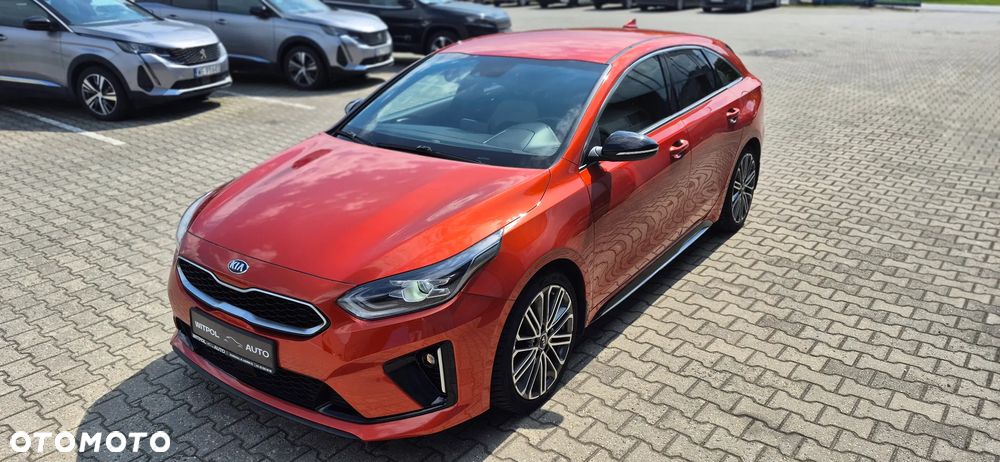 Kia ProCeed - 41