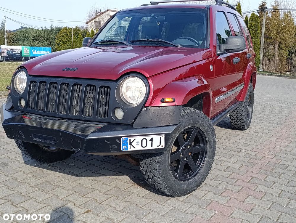 Jeep Liberty - 2