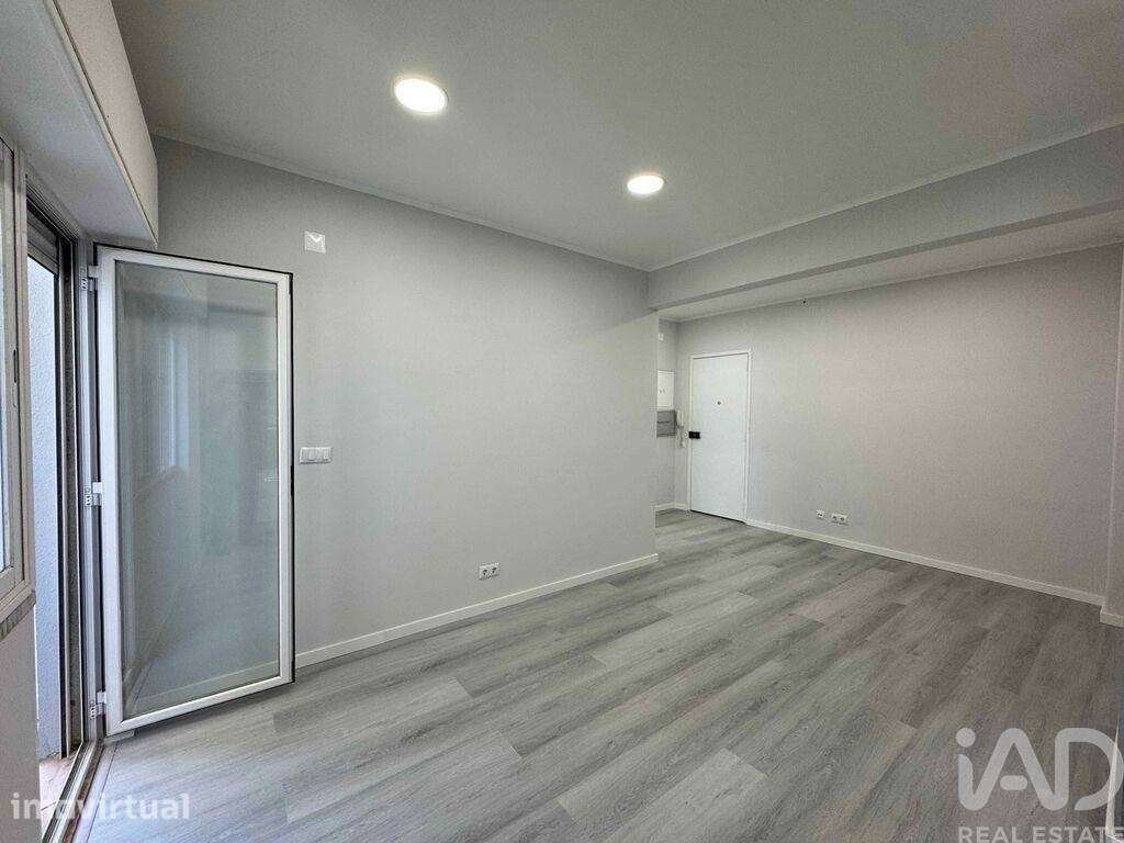 Apartamento T1 em Venteira de 40 m2 - Grande imagem: 4/28