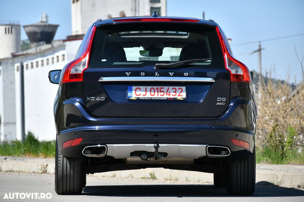 Volvo XC 60 D5 AWD Geartronic Summum - 19