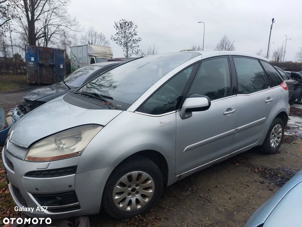Zderzak CITROEN C4 PICASSO 1,6D 08R. maska,lampy,drzwi,klapa..... - 2