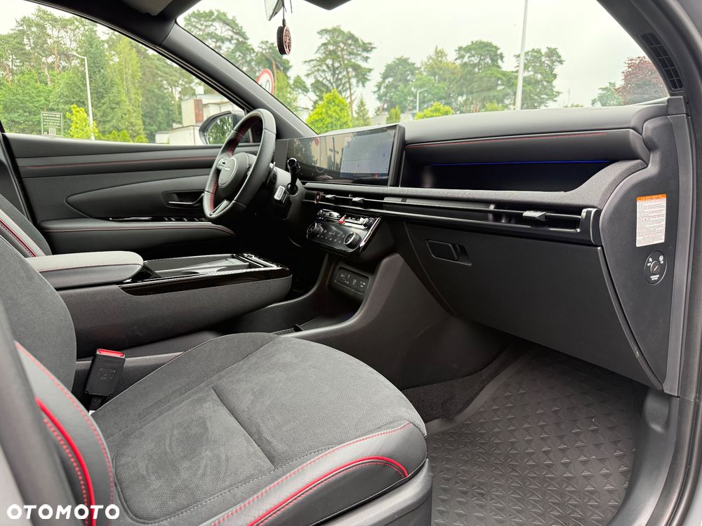 Hyundai Tucson 1.6 T-GDi HEV N-Line 2WD - 21
