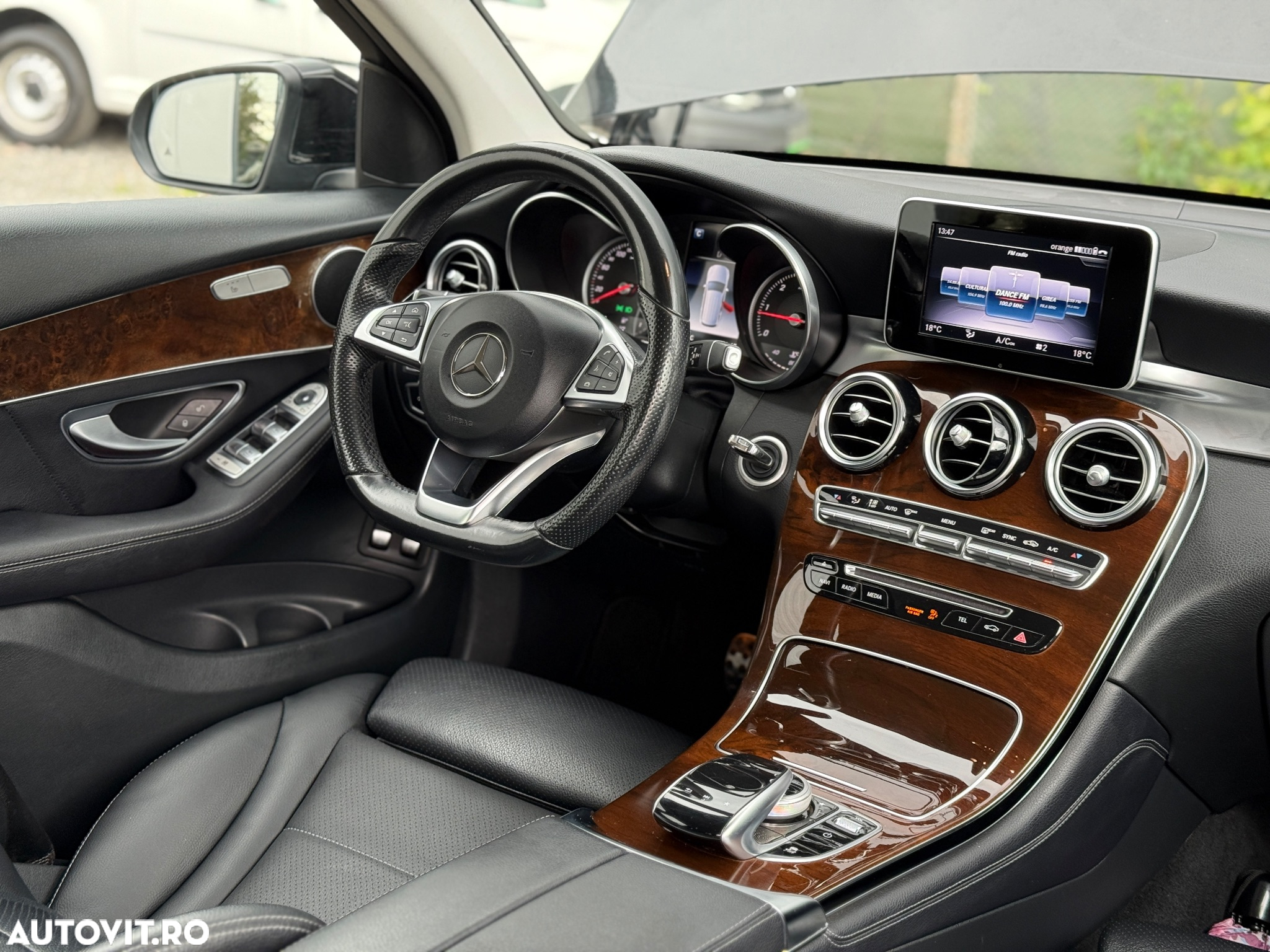 Mercedes-Benz GLC 220 d 4MATIC - 5