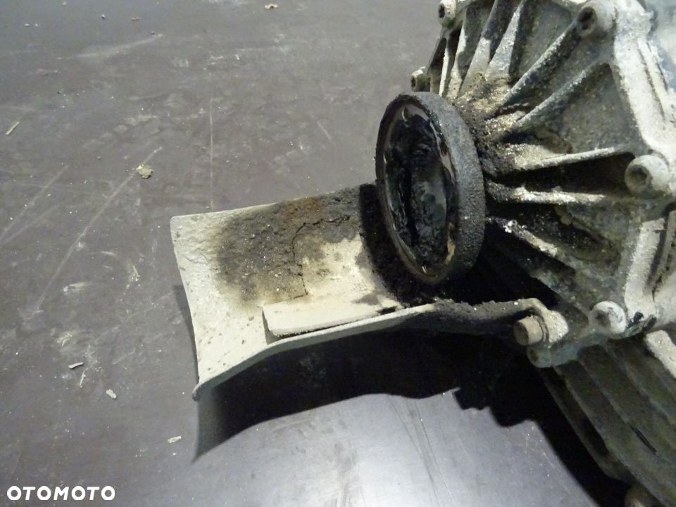 VW PASSAT B5 LIFT 2.5 TDI MOST DYFER TYŁ TYLNY 4MOTION - 4