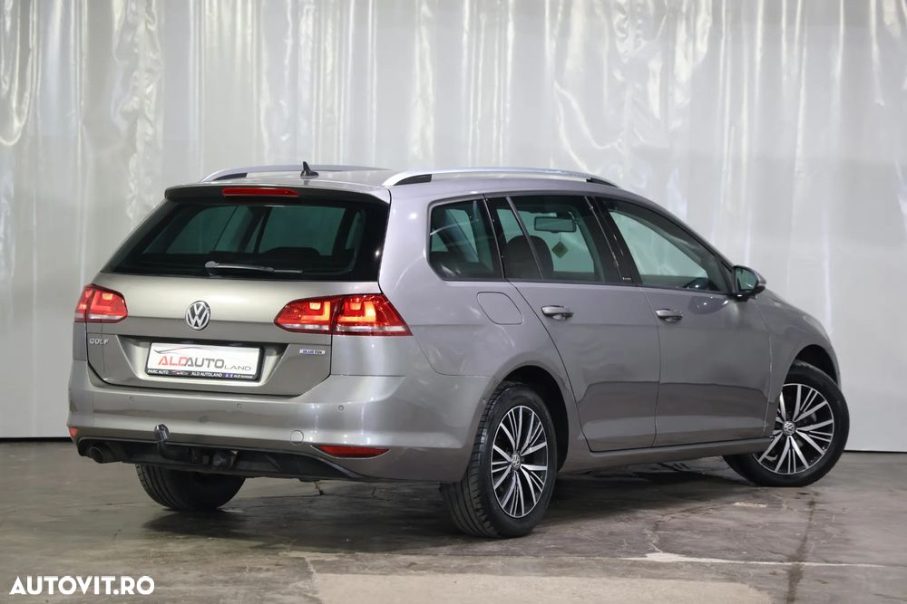 Volkswagen Golf 1.6 TDI DPF BMT DSG Comfortline - 3