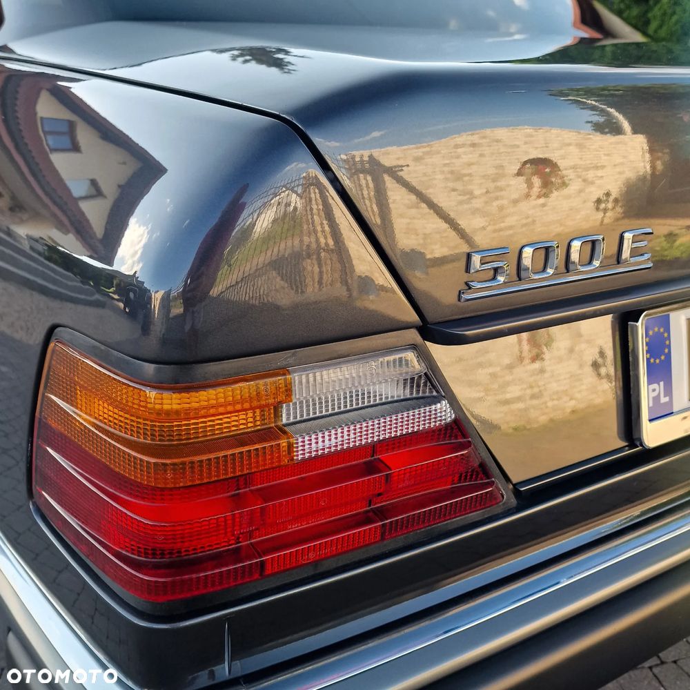 Mercedes-Benz W124 (1984-1993) - 14