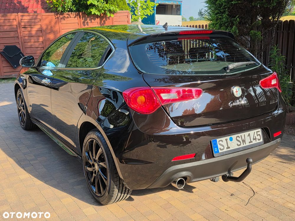 Alfa Romeo Giulietta 1.6 JTDM 16V - 9