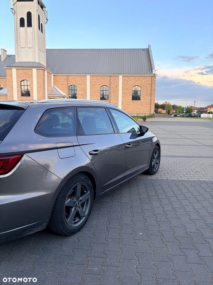 Seat Leon 2.0 TDI DPF Start&Stop DSG FR - 7