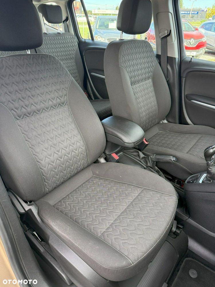 Opel Zafira - 8