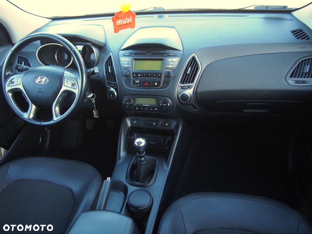 Hyundai ix35 2.0 CRDi 4WD Fifa World Cup Silver Edition - 6