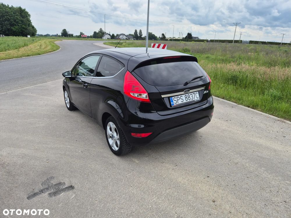Ford Fiesta 1.25 Titanium - 5