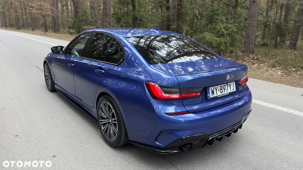BMW Seria 3 318d MHEV M Sport - 10