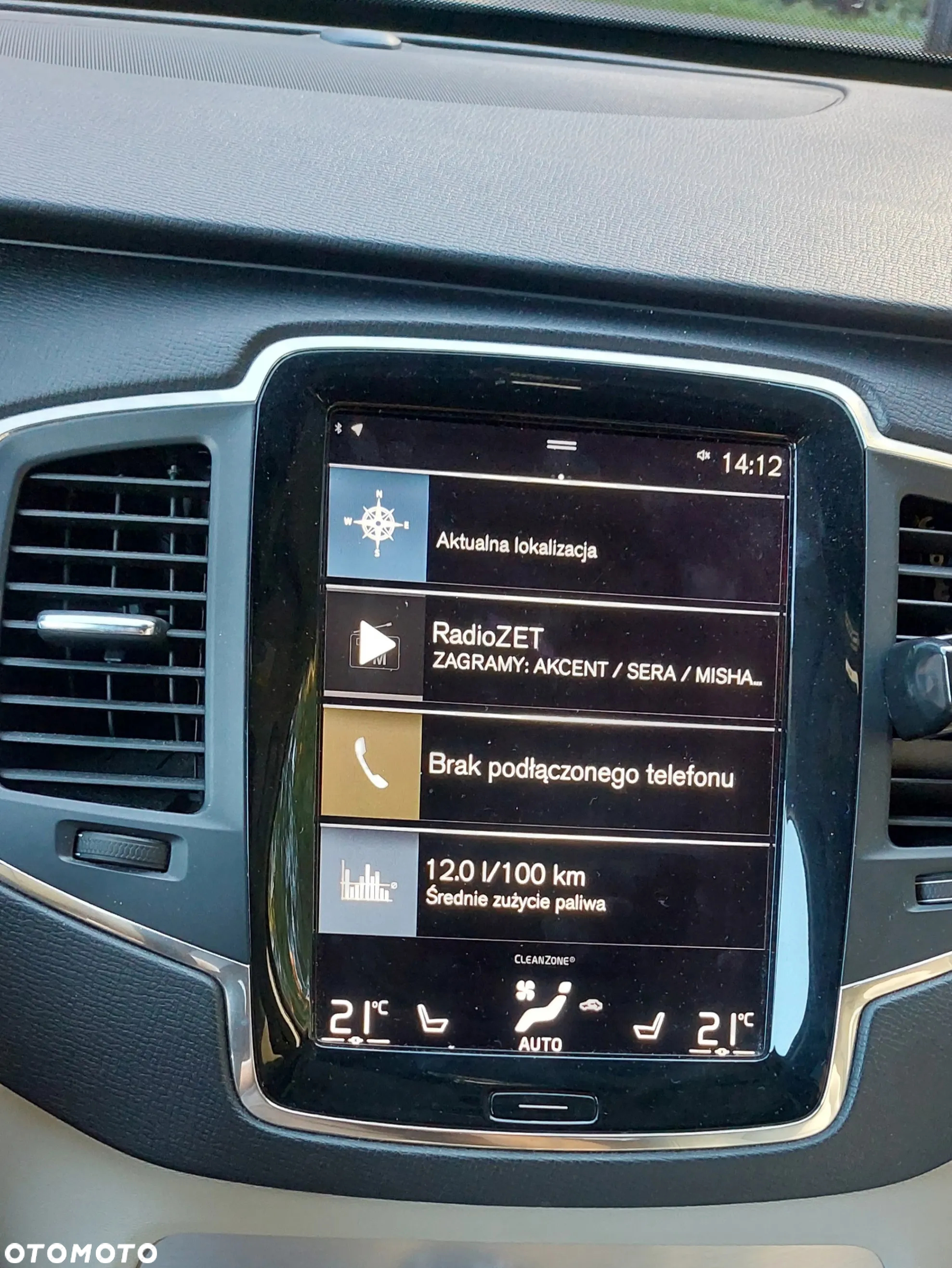 Volvo XC 90 - 8