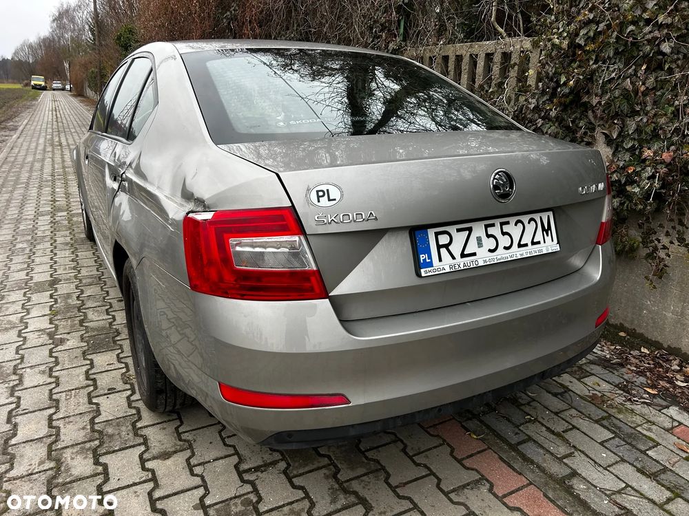 Skoda Octavia 1.4 TSI Active - 10