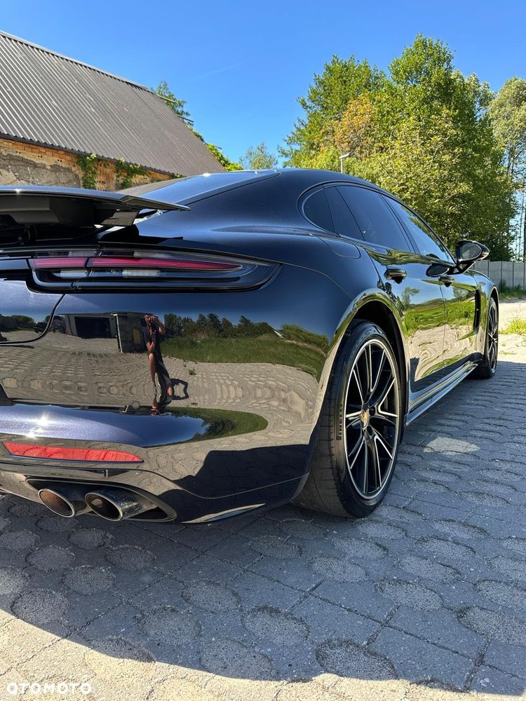 Porsche Panamera - 3