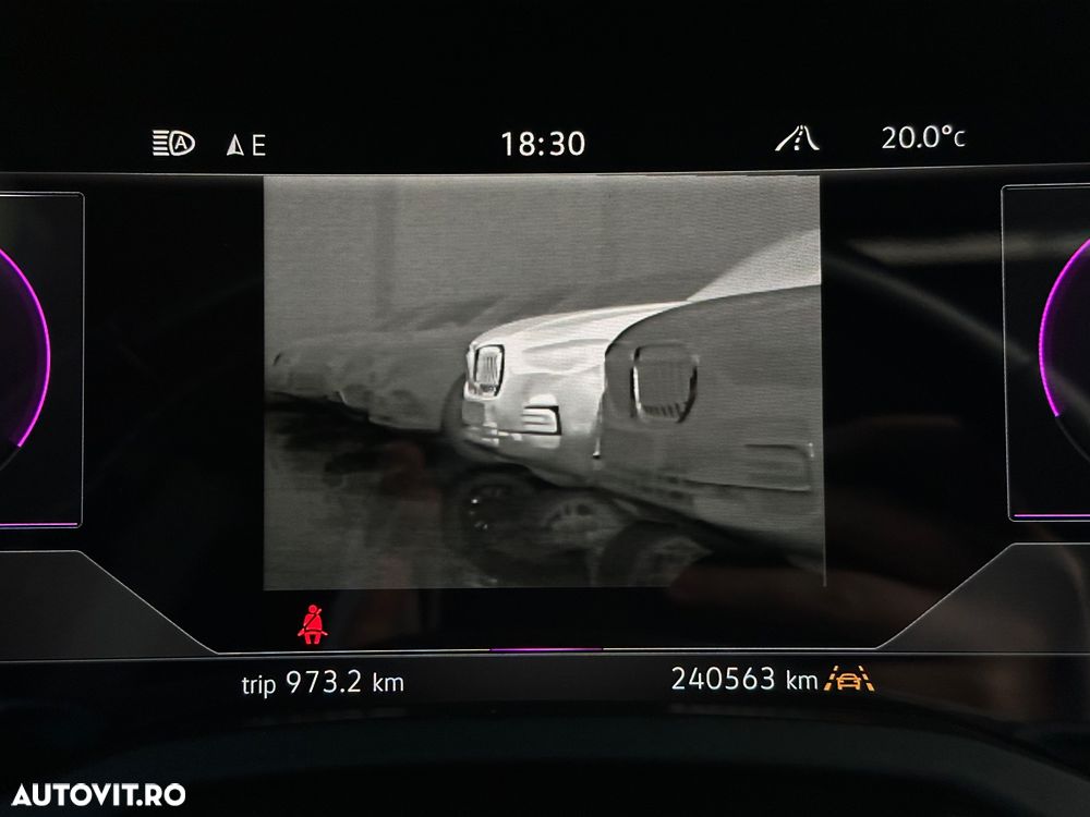 Volkswagen Touareg 3.0 V6 TDI 4Motion DPF Automatik R-Line - 16