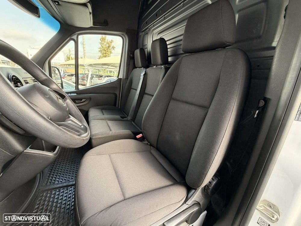Mercedes-Benz Sprinter 312/39 - 11