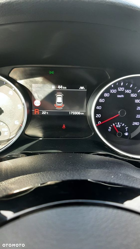 Kia Ceed 1.6 CRDi DCT GT Line - 12