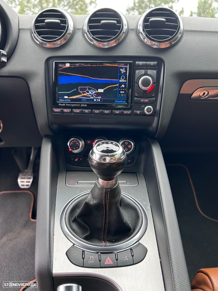 Audi TT Coupé 2.0 TDI quattro Limited Edition - 11