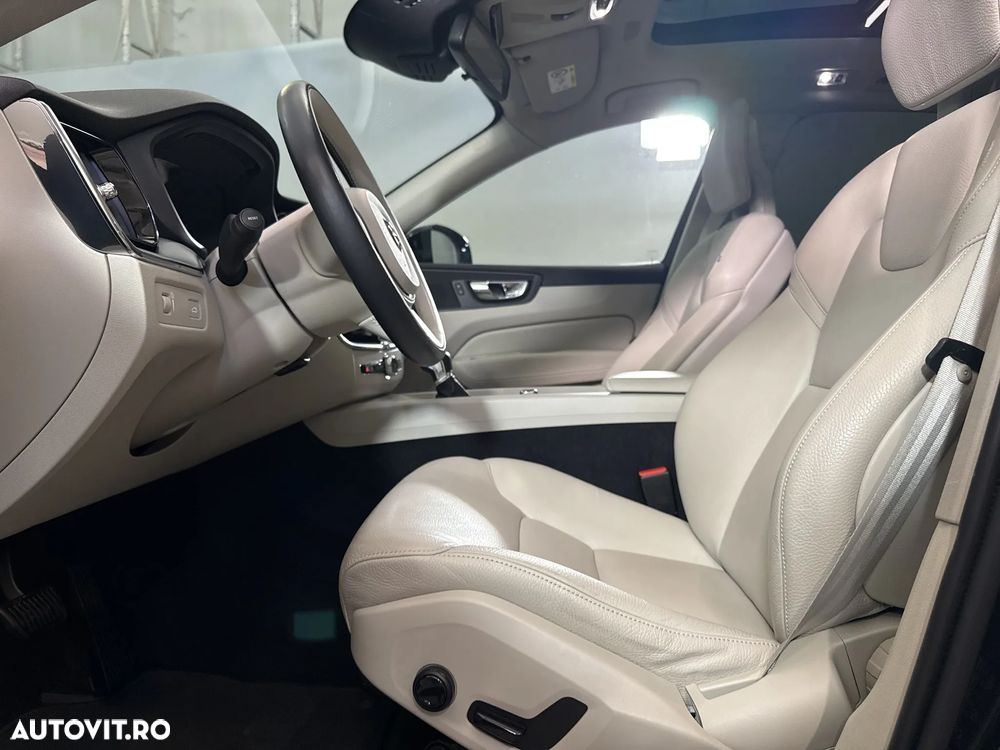 Volvo XC 60 - 23