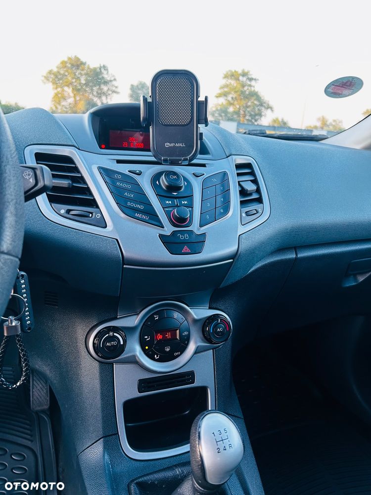 Ford Fiesta 1.25 SYNC Edition - 18