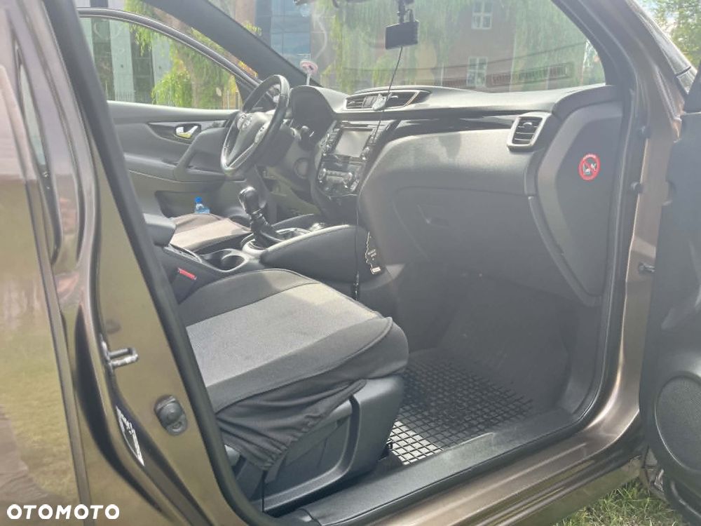 Nissan Qashqai 1.6 DCi Tekna EU6 - 14