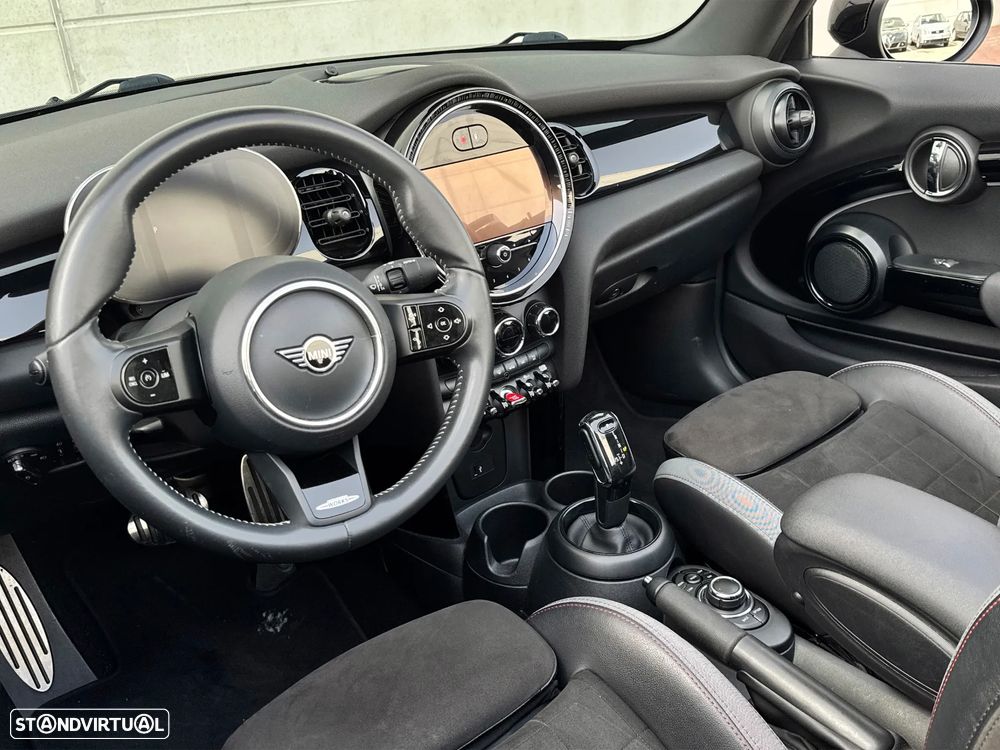 MINI Cabrio Cooper Premium JCW Auto - 12