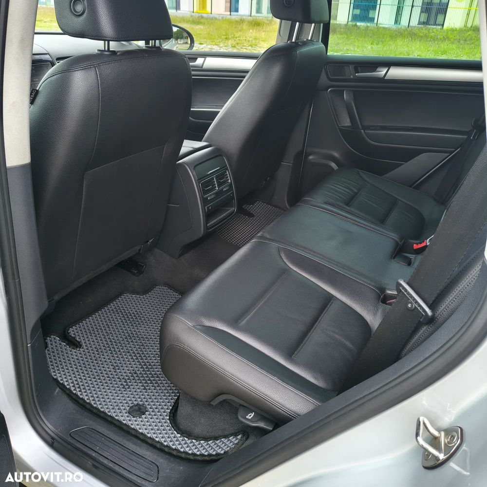 Volkswagen Touareg - 6