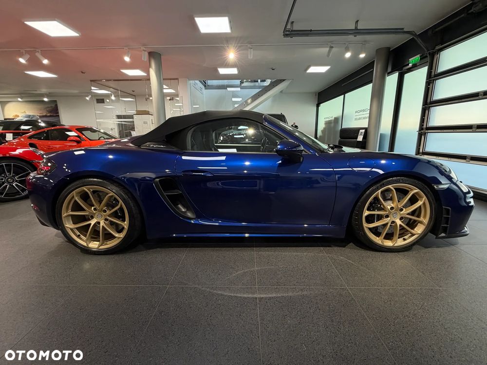 Porsche 718 Spyder - 6